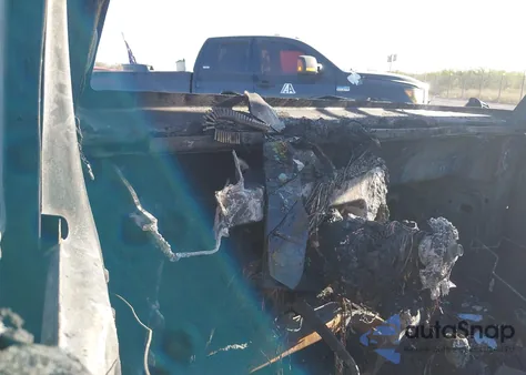 2015 Jeep Wrangler Unlimited Sport z USA, uszkodzony, nr VIN 1C4BJWDG2FL586062